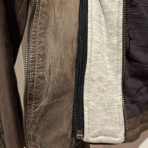 Mauritius leather jacket - Picture 6 of 6